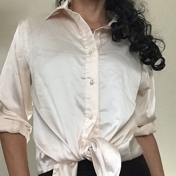 Silk Cream Blouse - Picture 1 of 4
